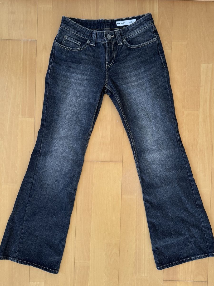 Bershka Jeans: BERSHKA Baggy- schlaghose  – Nuovo (secondo la descrizione) da Nebikon venduto da alm_gx7z