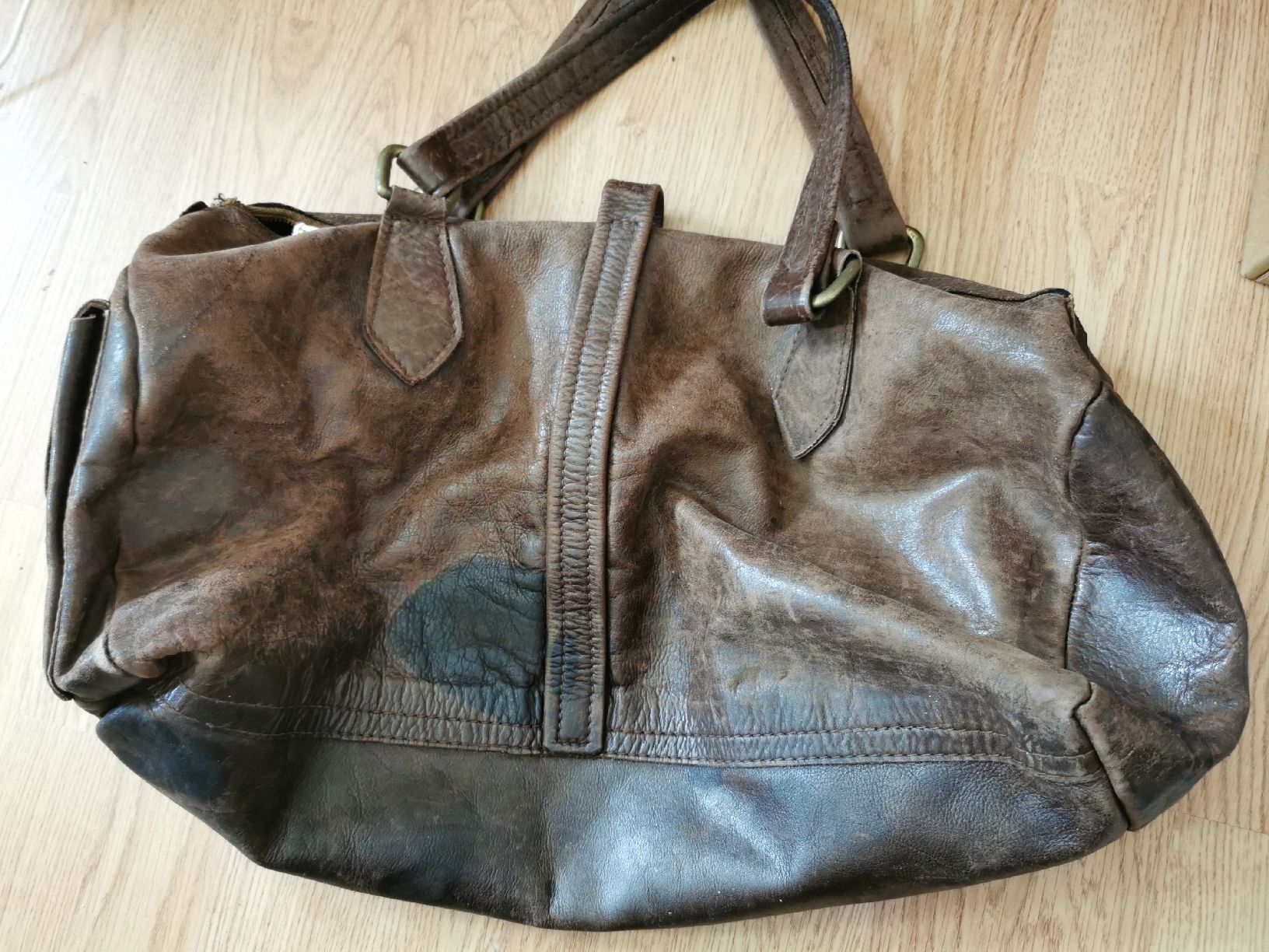 Taschen: Leder Tasche – Gebraucht aus Schlieren von vlalif 1