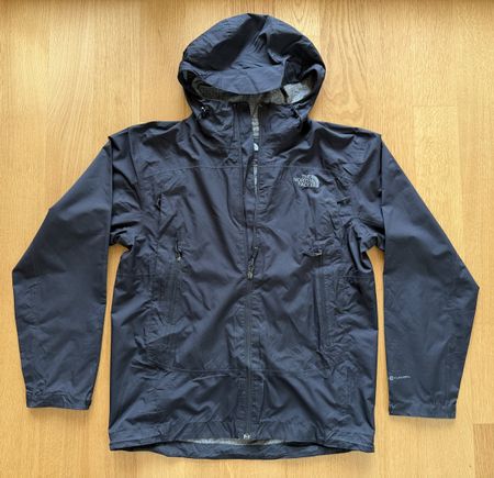 Veste The North Face homme coupe-vent. Taille S. Noire