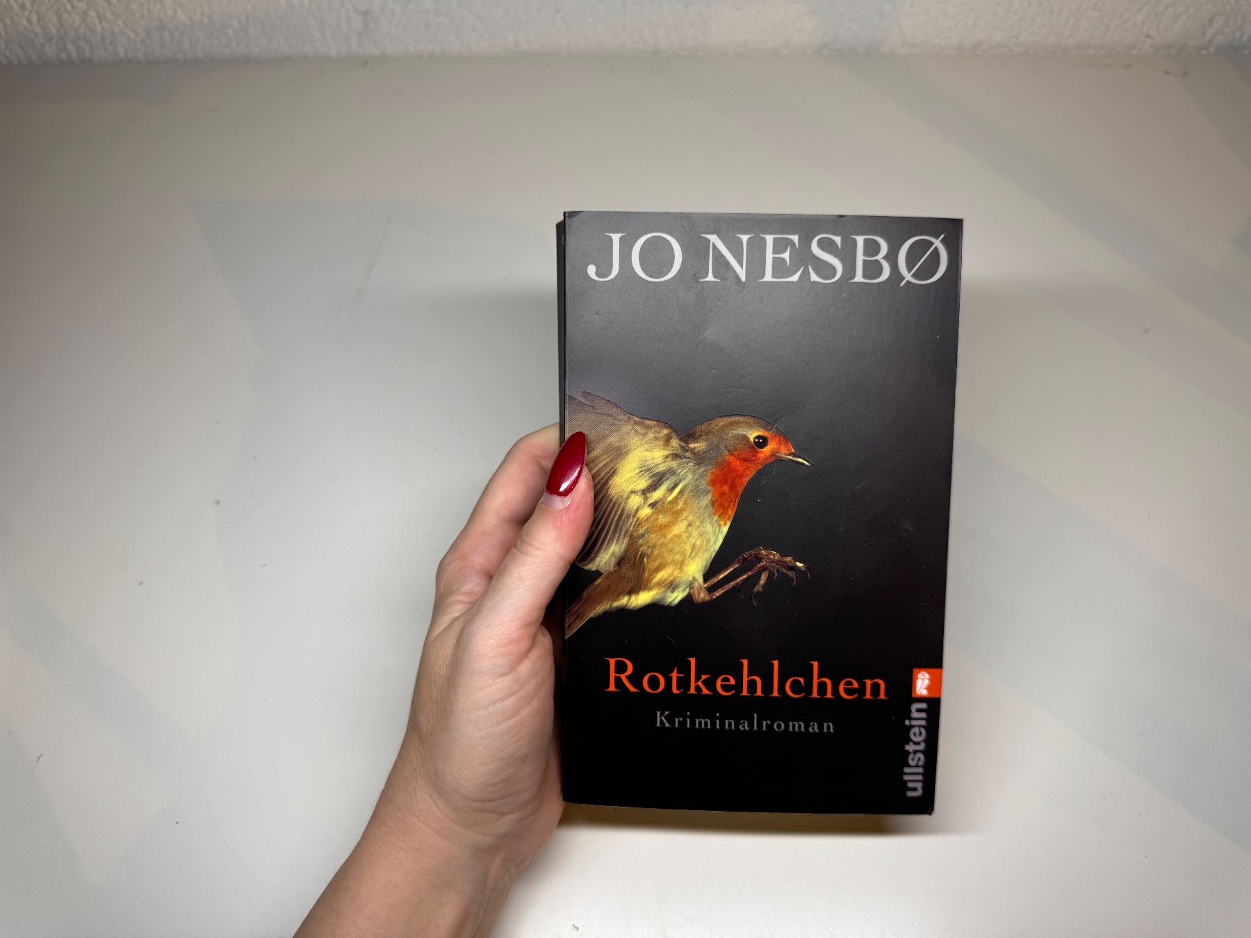 Libri: ROMAN: Jo Nesbo, Rotkehlchen – Usato da Grosswangen venduto da Deutsche_Romane