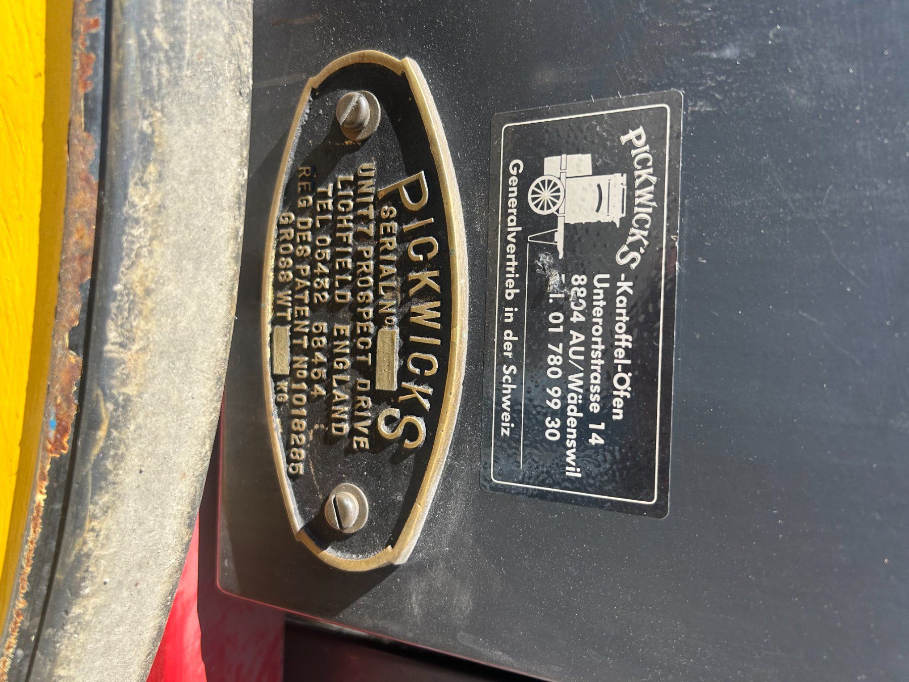 Altri mobili d'antiquariato: Victorian Baking Oven Trailer – Usato da Zermatt venduto da inf_7myk 4