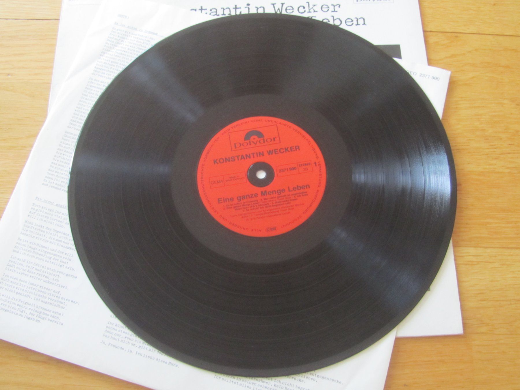 Dischi in vinile: Konstantin Wecker "Eine ganze Menge Leben" Vinyl LP Polyd... – Usato da Seengen venduto da mikelele 1