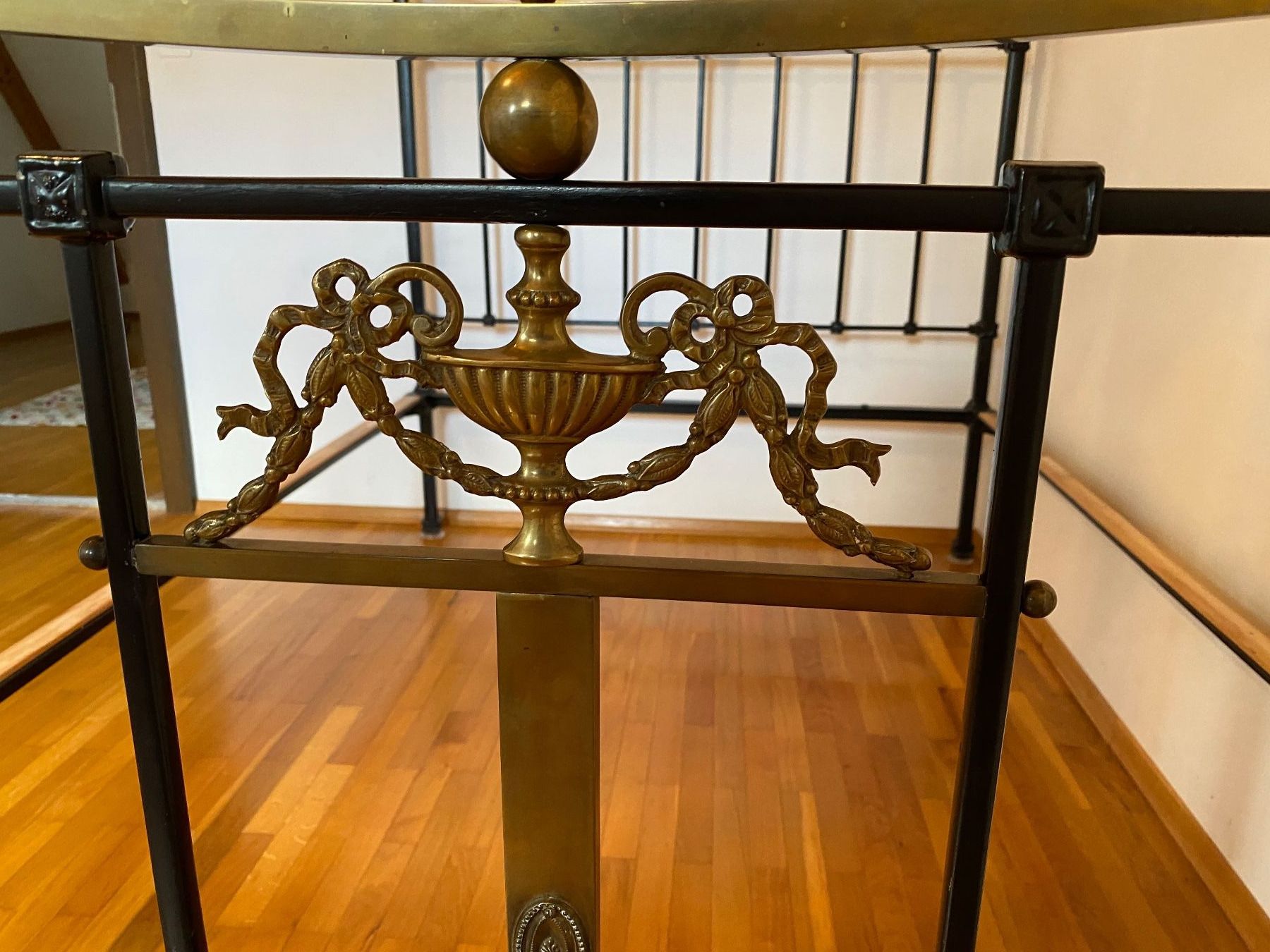 Betten: Biedermeier Eisenbett – Gebraucht aus Diepoldsau von  2