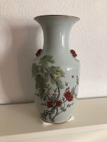 Vaso Cinese del XIX sec.  in porcellana periodo QUING
