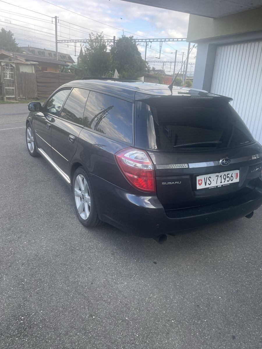 Subaru Automobili: Subaru legacy 3.0R – Usato da Bouveret venduto da lem_6l5t 2