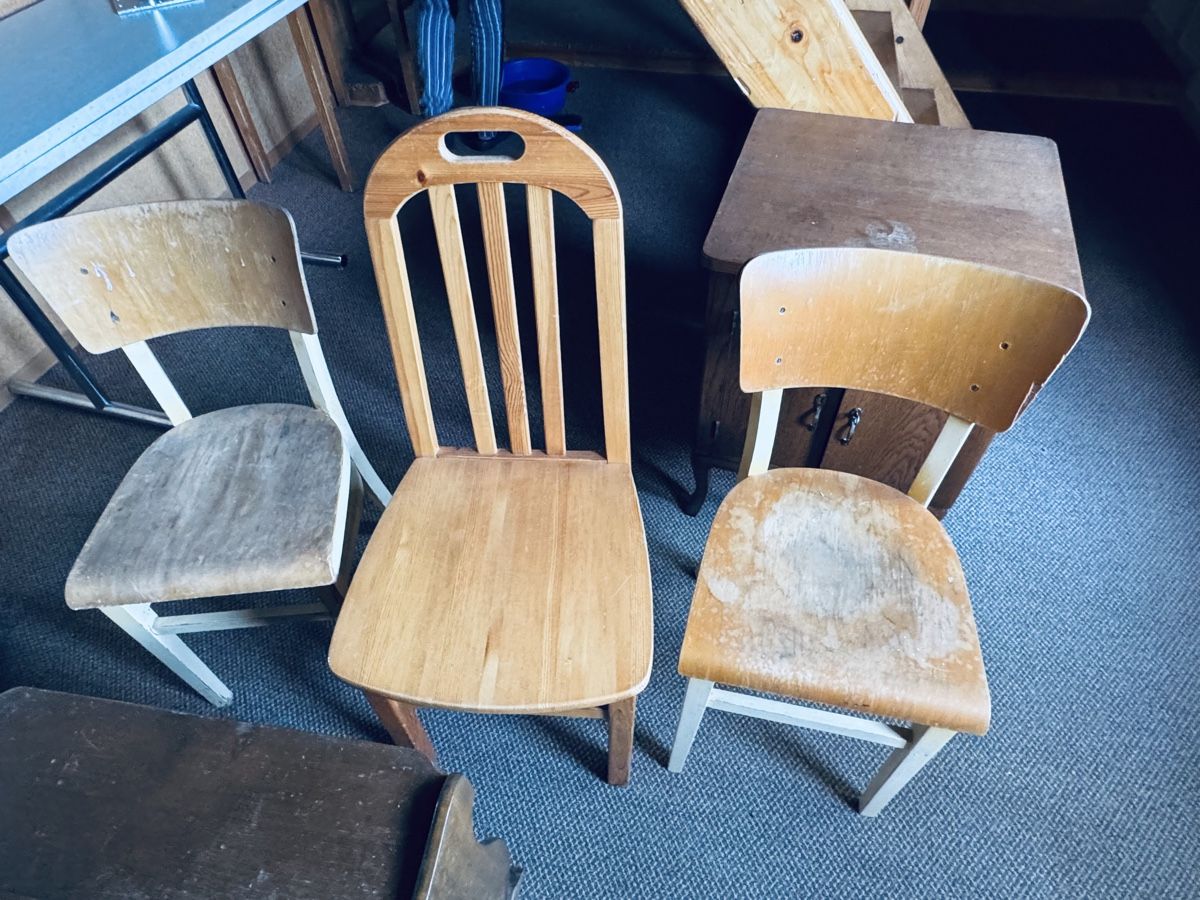 Stühle: 3 alte Stühle – Gebraucht aus Sternenberg von Mcfraui