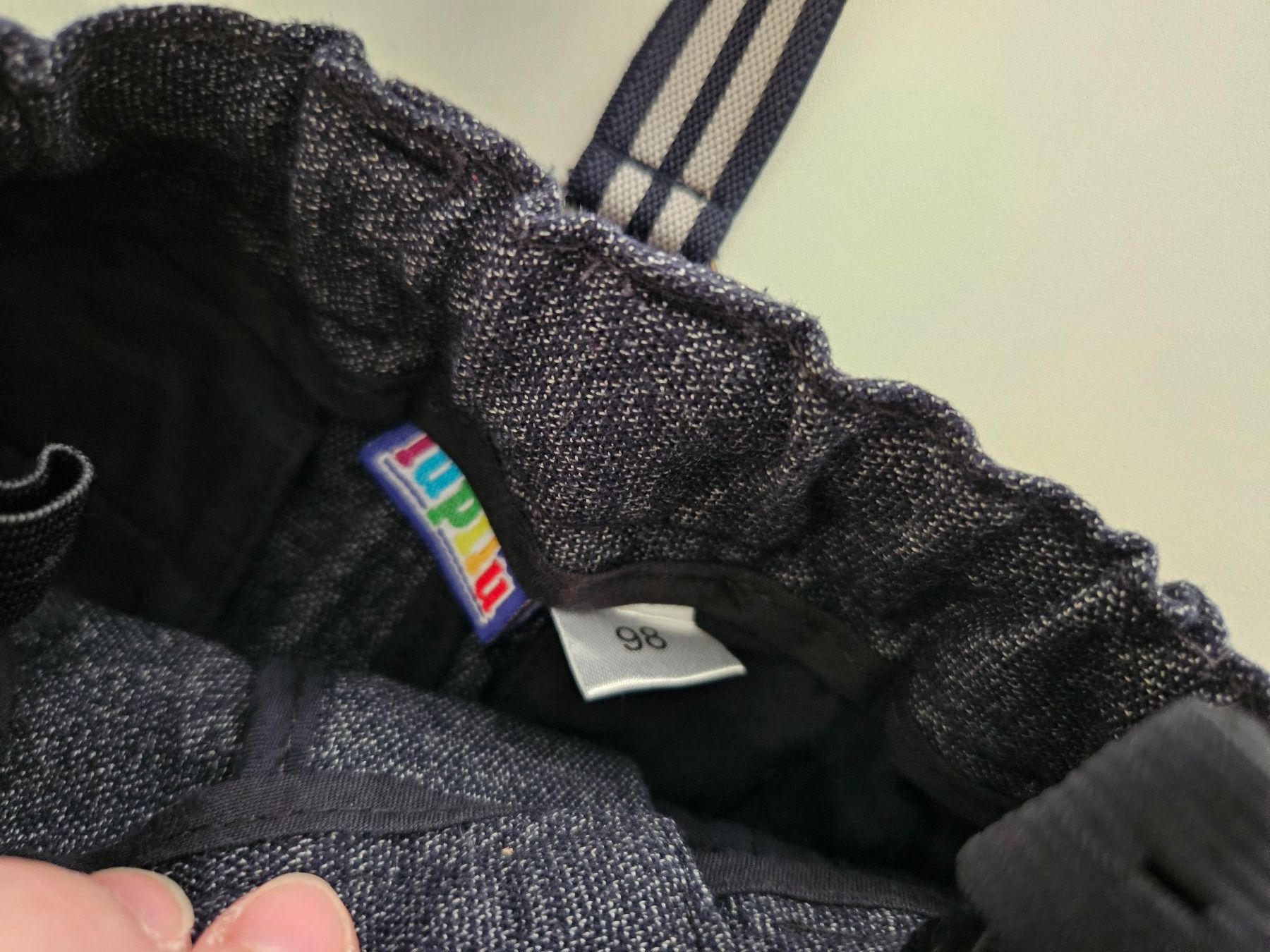 Pantaloni: Elegante Hose mit Trägern Gr. 98 – Nuovo (secondo la descrizione) da Unterengstringen venduto da saraman 1