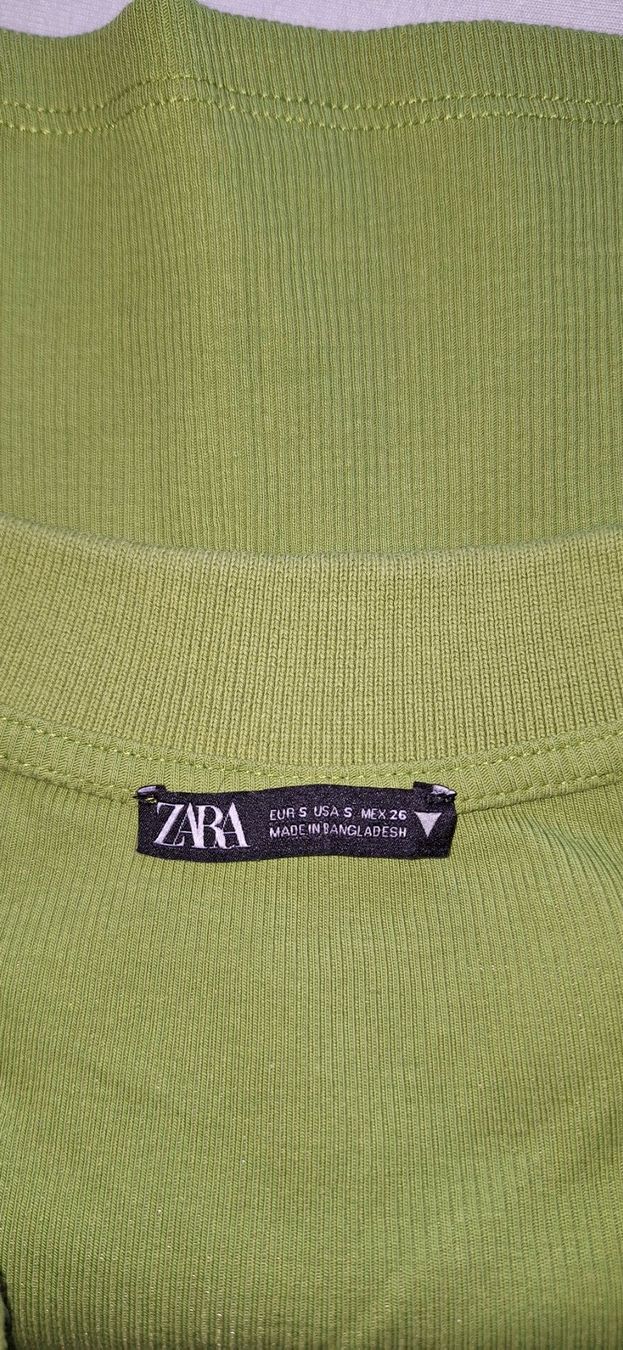 Zara Top: Zara, croc top – Nuovo (secondo la descrizione) da Lussery-Villars venduto da pousinete02 3