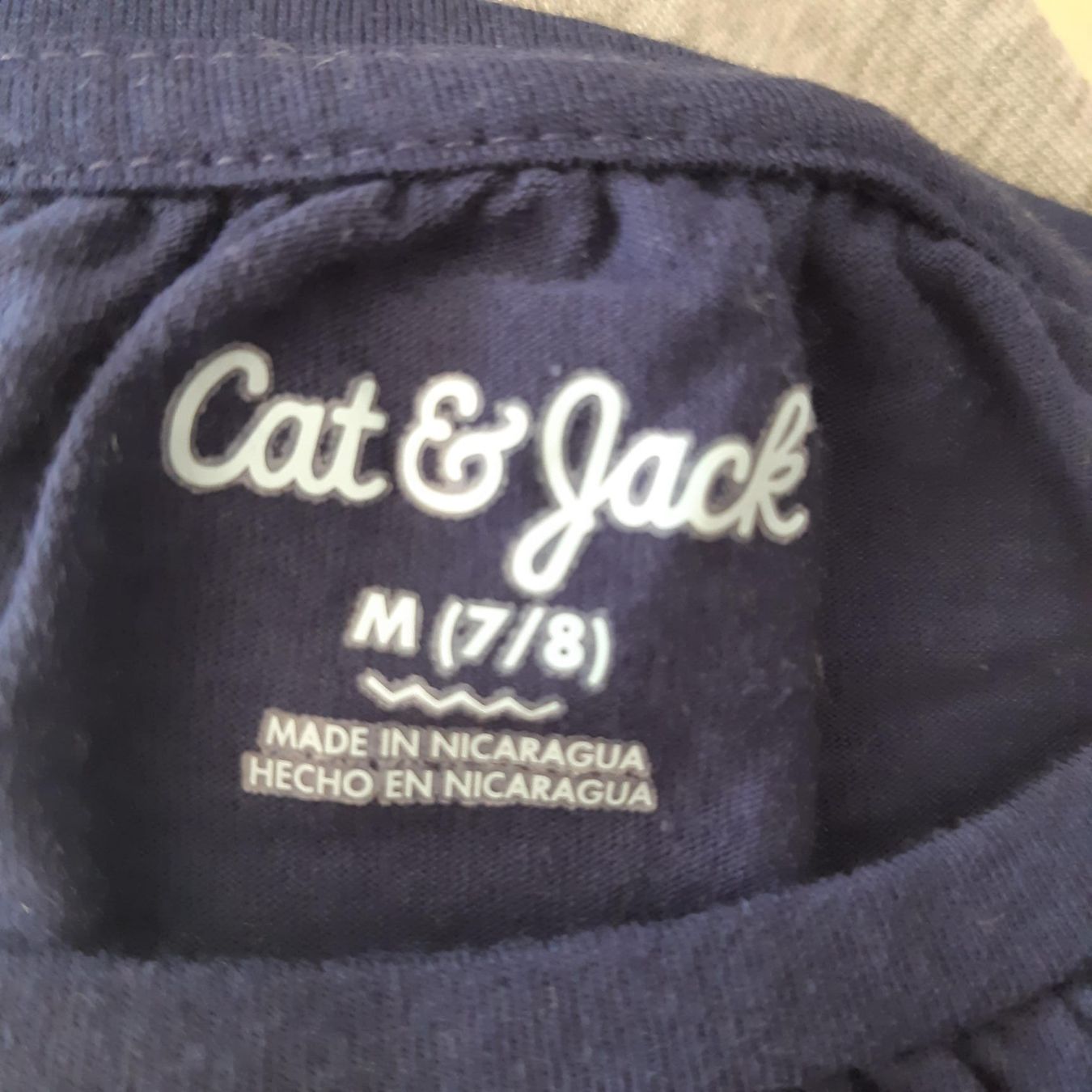 Camicette, T-shirt & Top: Mädchen Blusen, Gr. M 7-8-Jährige, Marke: CAT & JACK – Usato da Sachseln venduto da volvoc70 3