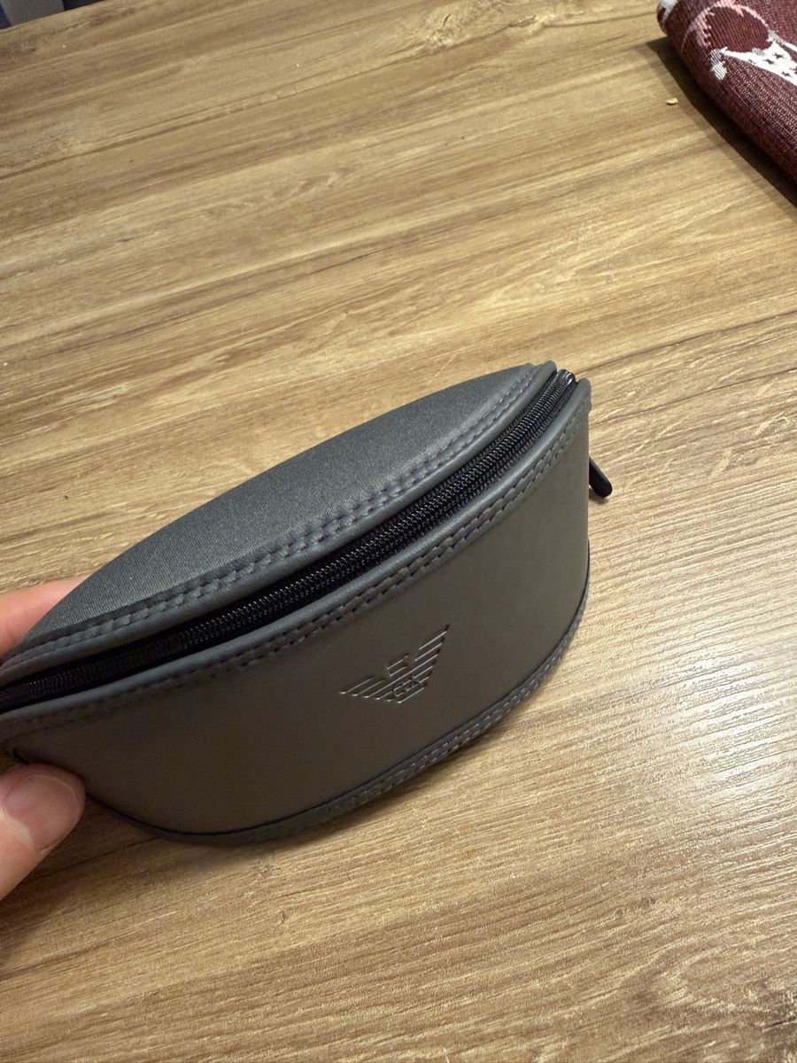 Altro in  Abbigliamento & Accessori: Armani Etui für Brille – Usato da Bremgarten AG venduto da SiimGjo07