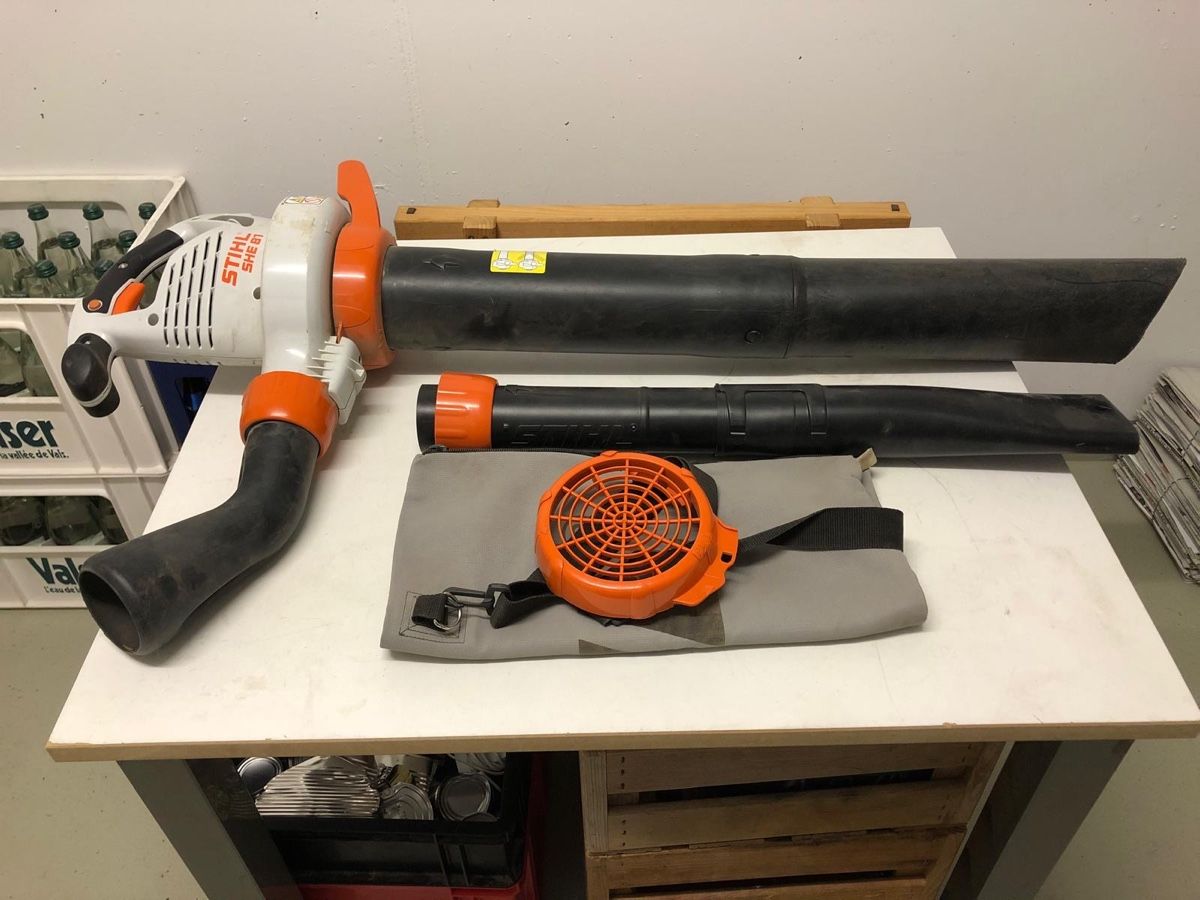 Stihl Soffiatori & Aspiratori per foglie: Stihl Laubsauger SHE 81 – Usato da Leibstadt venduto da julia583