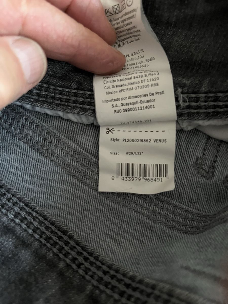 Jeans: Damen Jeans – Gebraucht aus Kirchberg SG von MB409_4x4 1