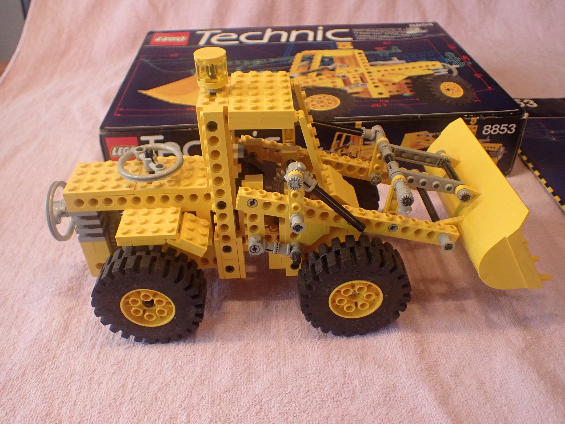 Lego Kit di costruzioni: LEGO Technic 8853 - Schaufelradlader mit original Karton – Usato da Geroldswil venduto da boy5toy 1