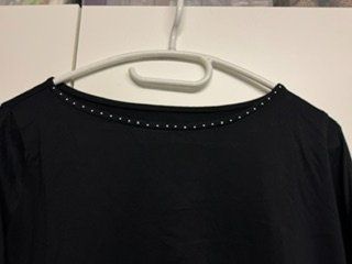 Pullover & Sweatshirts: Tchibo Langarmshirt schwarz mit Steinchen 40/42 – Gebraucht aus Gommiswald von Anika6 1