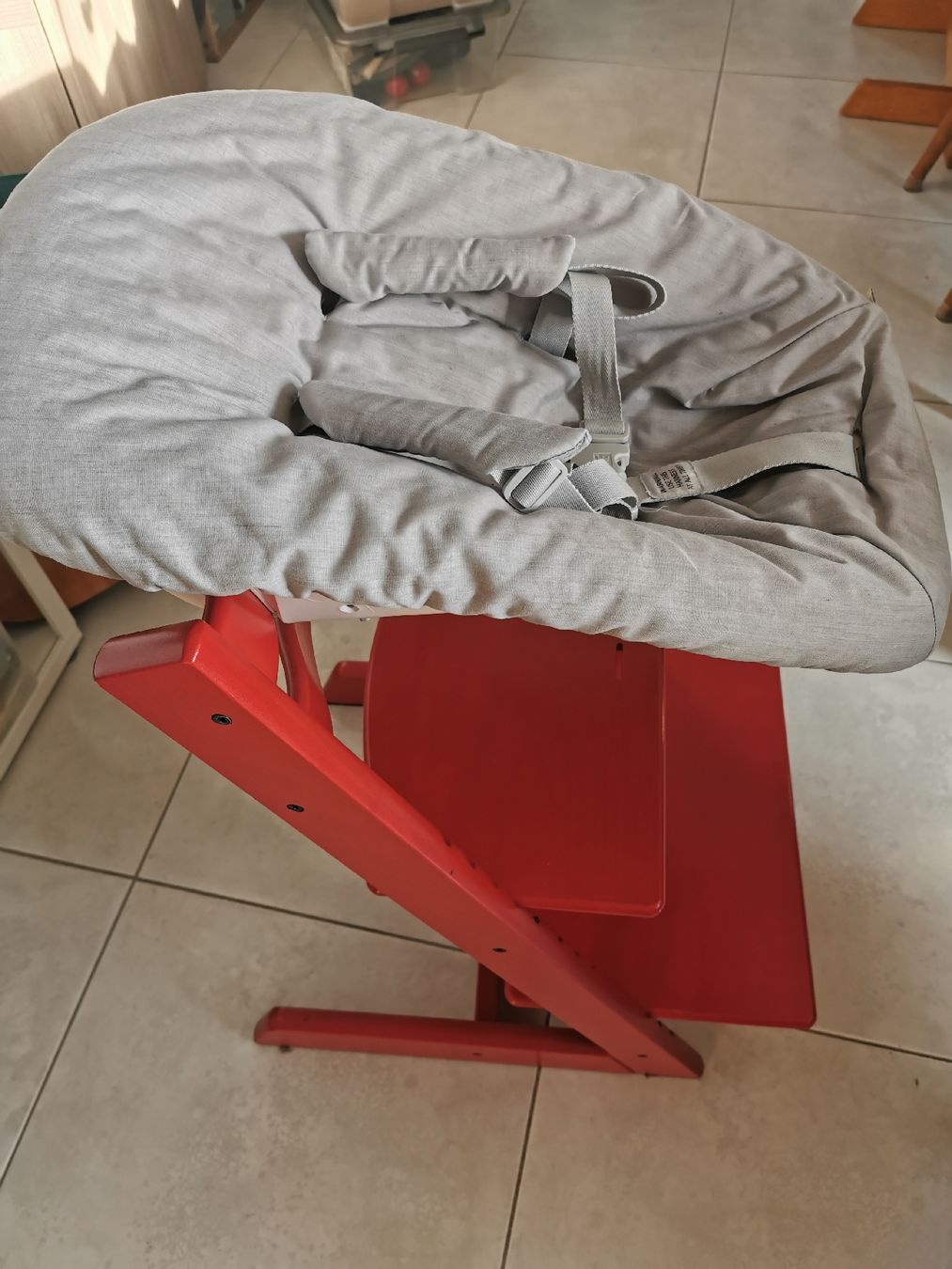 Stokke Seggioloni: Stokke Newborn Aufsatz grau – Usato da Brunnen venduto da JJaime 3