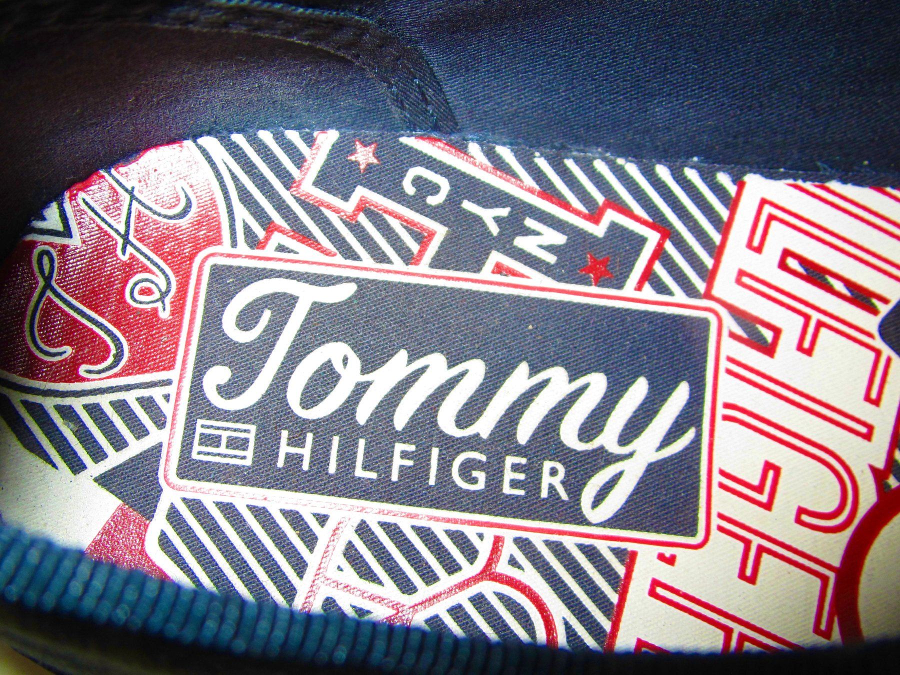 Tommy Hilfiger Scarpe da donna: BASKETS TOMMY HILFIGER – Usato da Murten venduto da Selliot 3