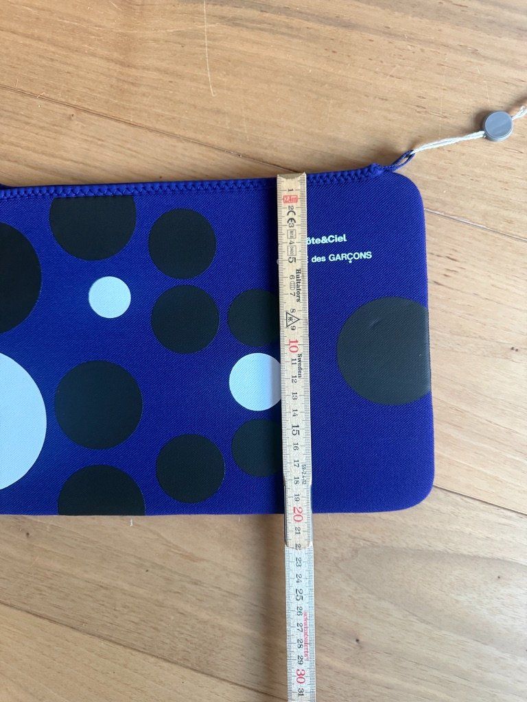 Covers & Borse: . New Comme des Garçons Ipad case – Nuovo e nell'imballaggio originale da St-Sulpice VD venduto da juhdu 2