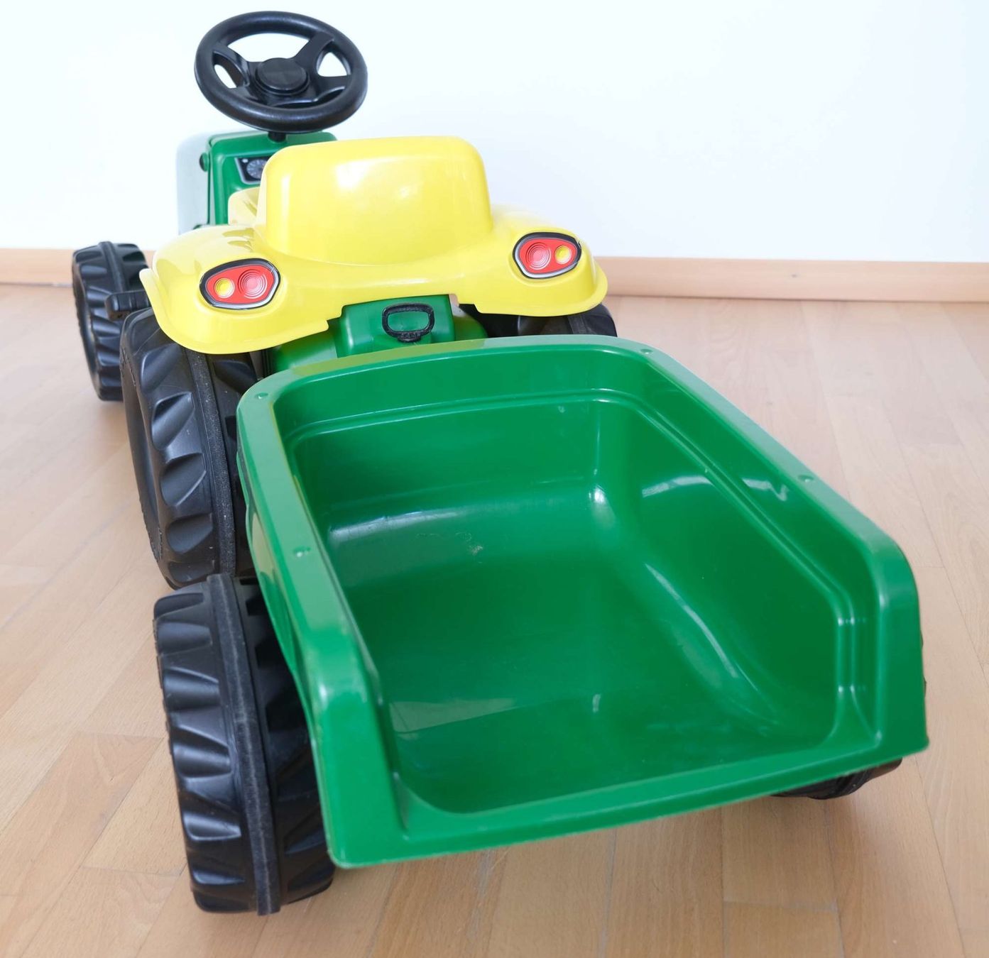 Rolly Toys Veicoli per bambini: Rolly Toys Trettraktor John Deere – Usato da Stäfa venduto da cka_5r5z 8