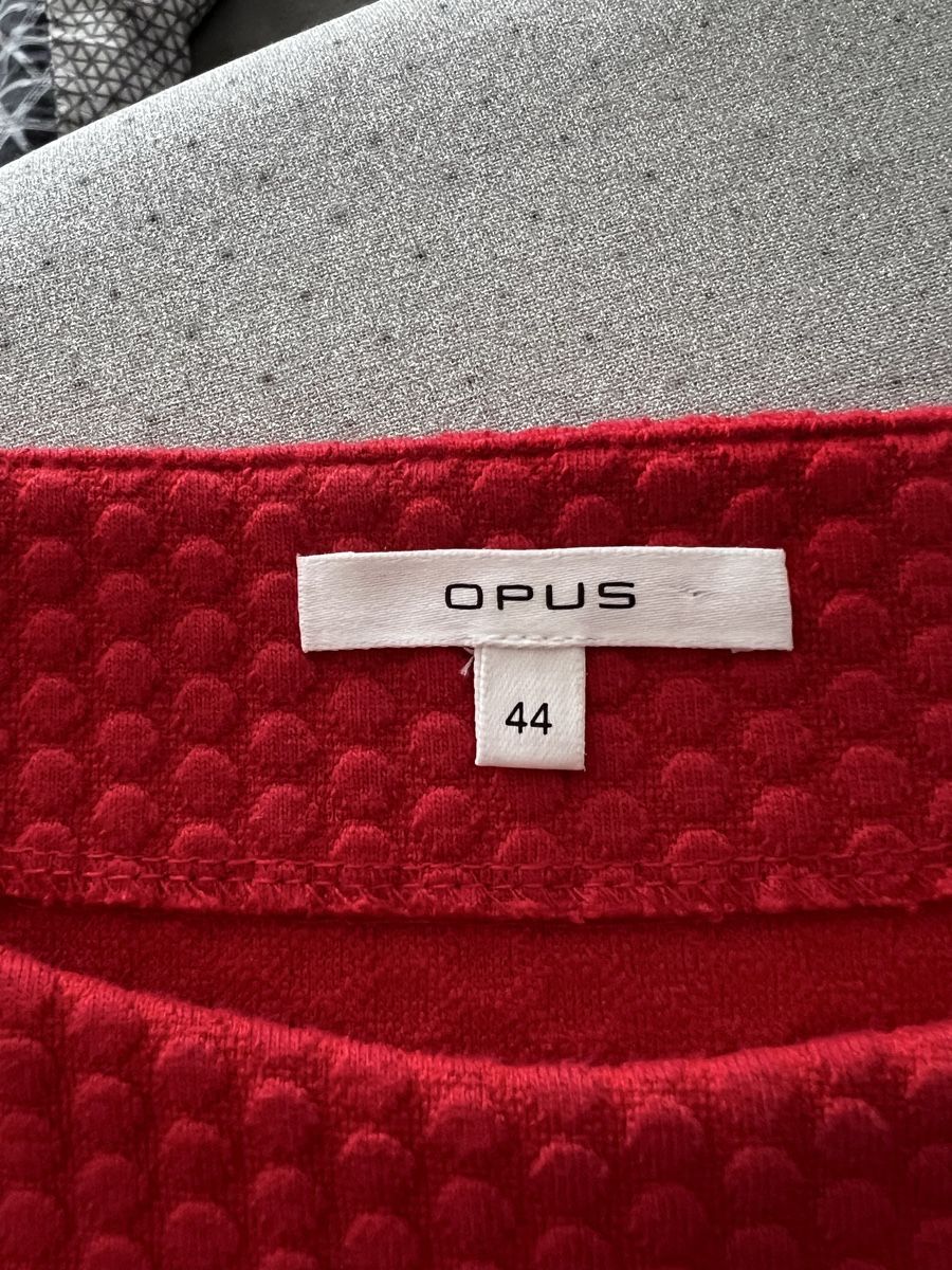 Opus Maglioni & Felpe: Opus Pulli – Nuovo (secondo la descrizione) da Kloten venduto da pae_wq5j 4