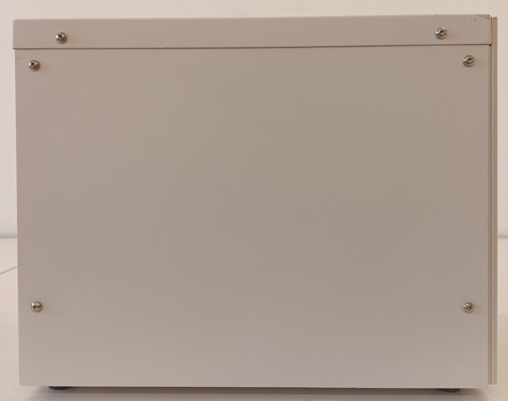 Laborzubehör: Luminex SD LiquiChip Sheath Delivery System – Defekt aus Niederdorf von LeptonAG_Labor 3