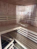 Sauna d'angle presque neuf à démonter sur place