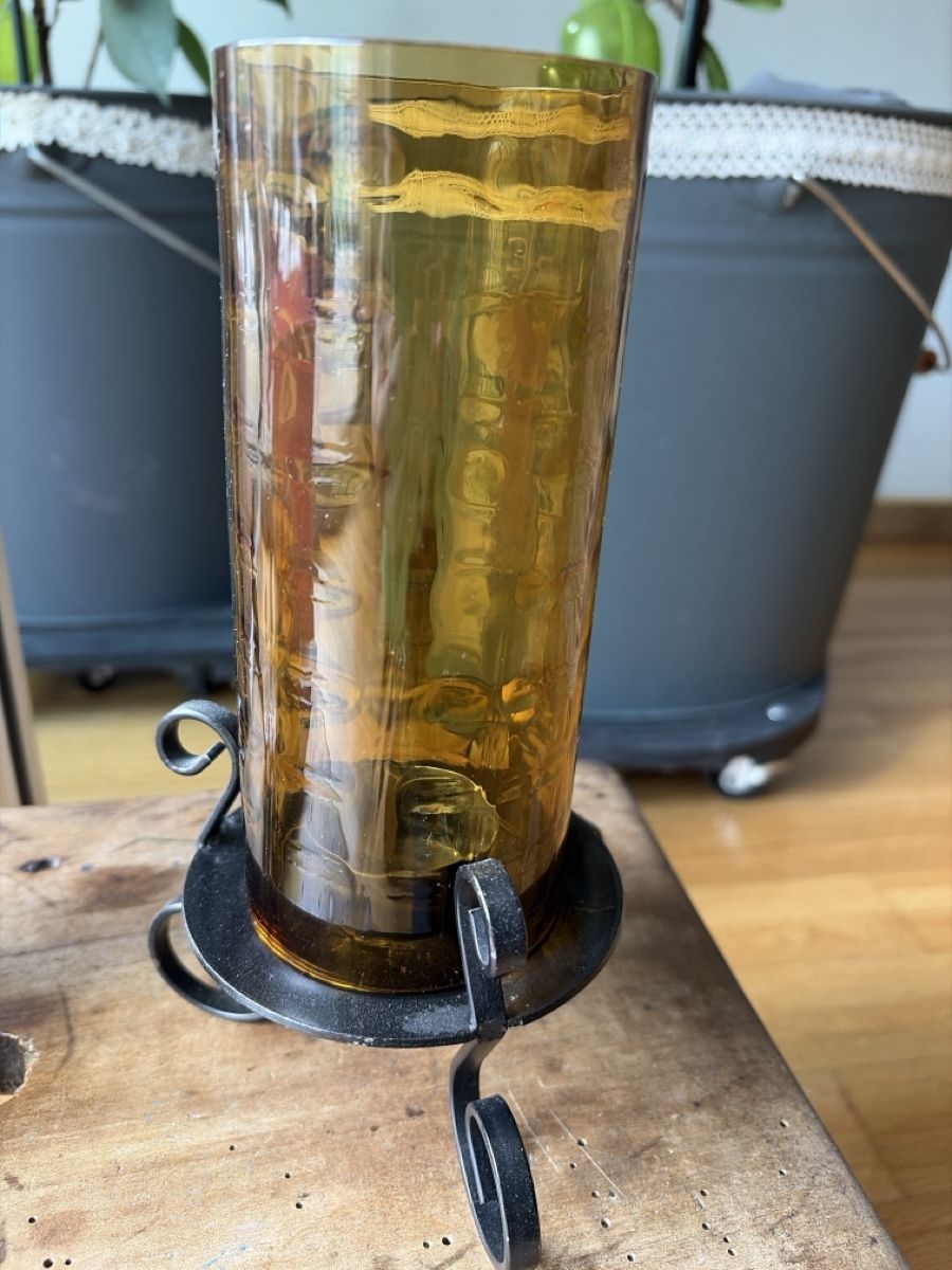 Alle Dekorationen: Windlicht Glas Amber mit Metallfuss Deko Ambiente – Gebraucht aus Herisau von Camelia01