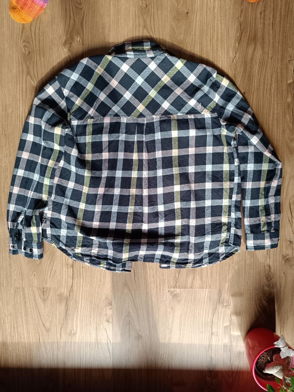 Camicette: Volcom Damen Shirt, size M – Usato da Grächen venduto da ef5_5yr9 2