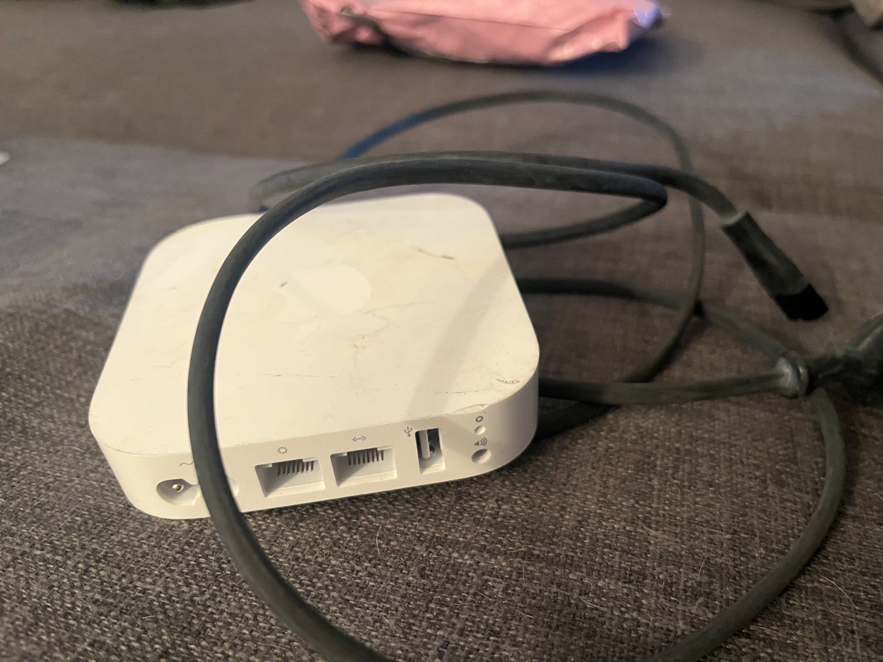 Apple Modem & Router: Apple AirPort Express 2 – Usato da Chiasso venduto da fairy81 1