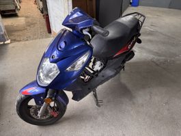 Sym motorrad scooter