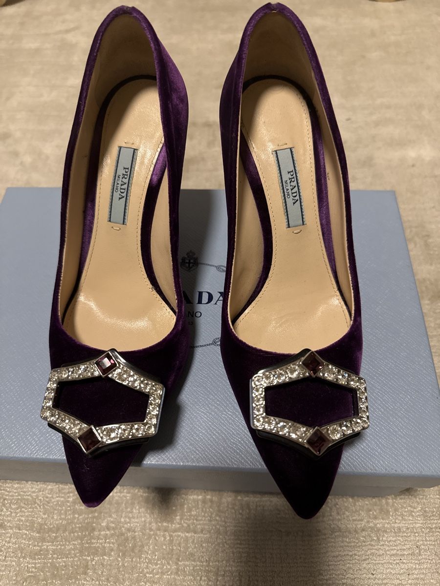 Prada Damenschuhe: Prada – Neu (gemäss Beschreibung) aus Fällanden von io3 1