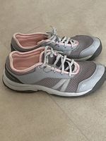 Leichte Sommer Wanderschuhe Quechua zu klein gekauft 