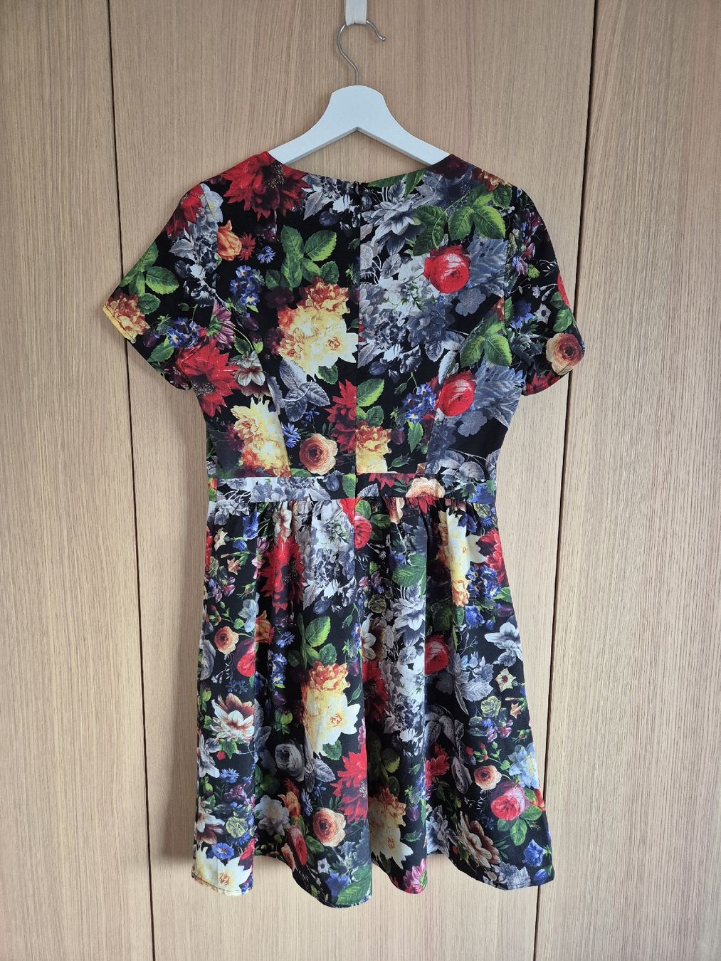 Vestiti: Traumhaftes Kleid mit Blumenmuster – Usato da Balzers venduto da BeScha88 1