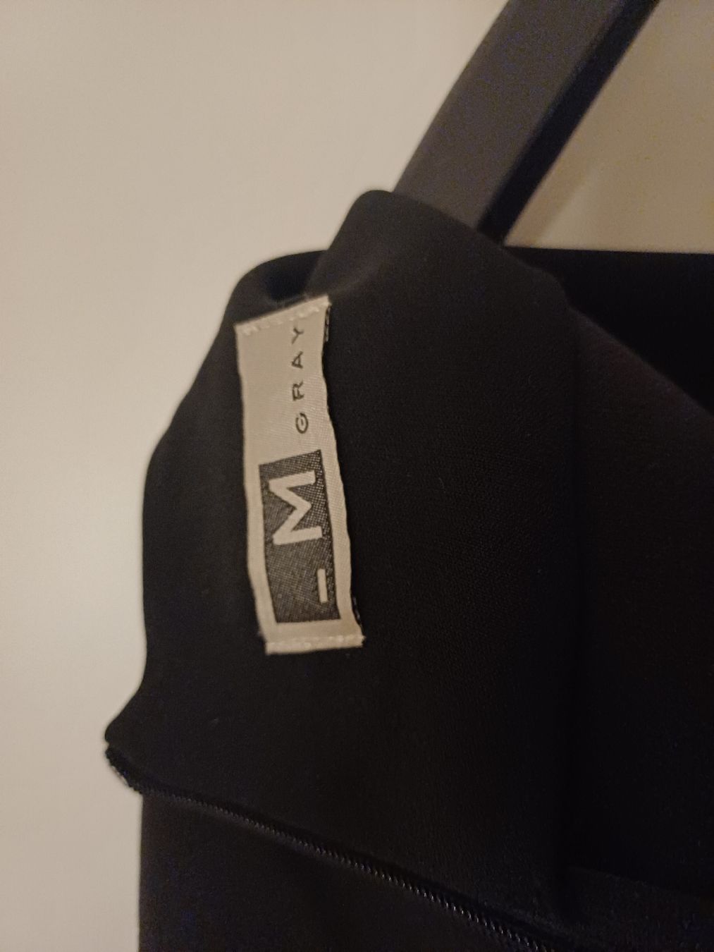 Vestiti: Robe, M Gray, 44(it) – Usato da Boudry venduto da JulieG13 6