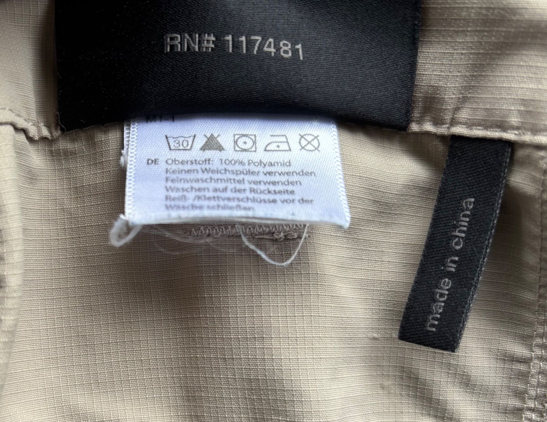 Mammut Pantaloni: Mammut Trekking Wanderhose, Gr. 38 – Usato da Ebnat-Kappel venduto da Molton 8
