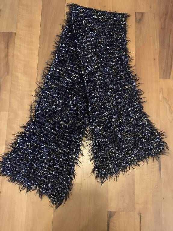 Foulard & Sciarpe: Handgemachter Schal – Usato da Ellikon a d Thur venduto da sar_l8sf