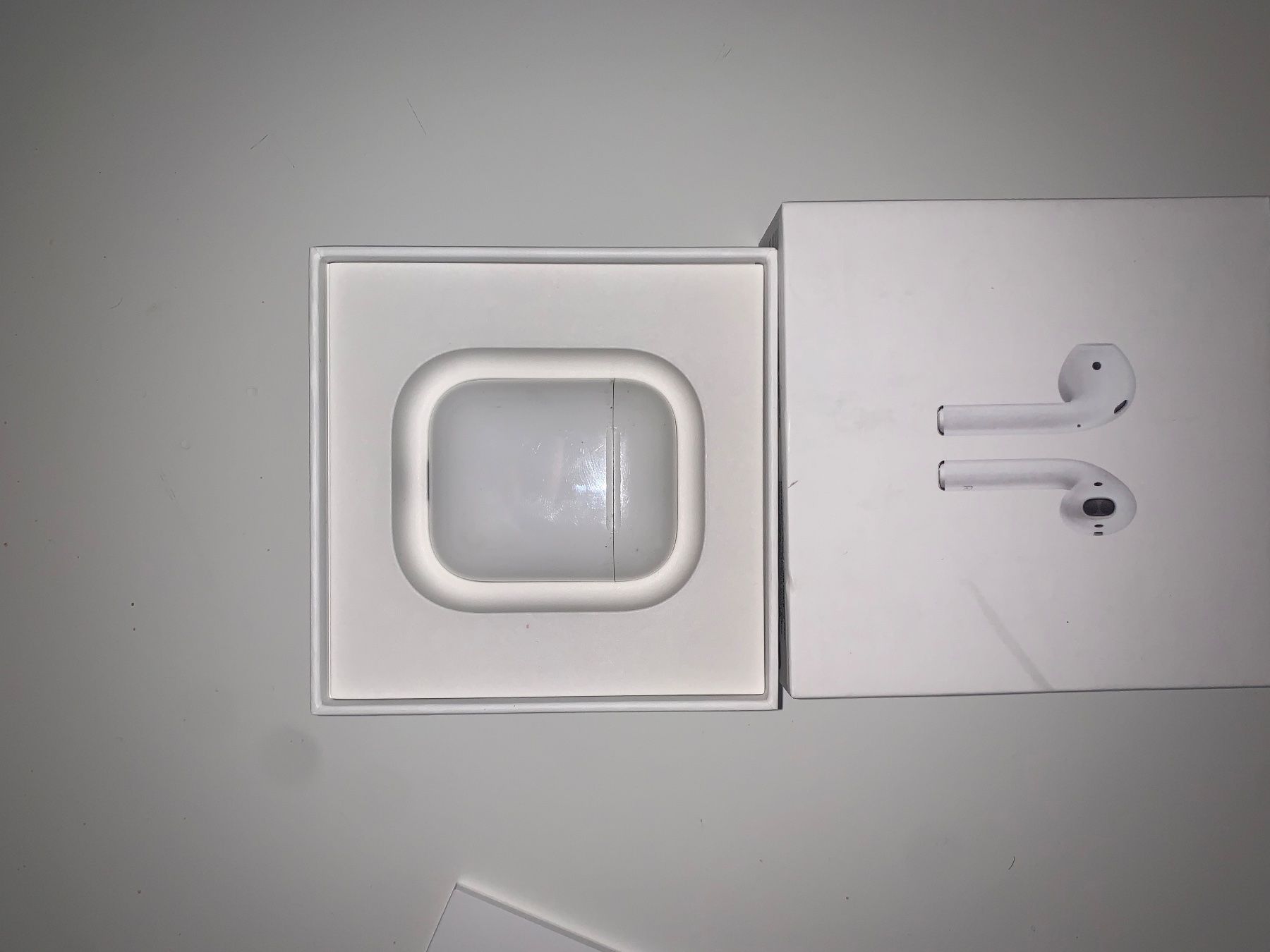 Apple Casques audio: Apple Air pod 2 – D'occasion à Villars-le-Terroir par nat_bb86 5
