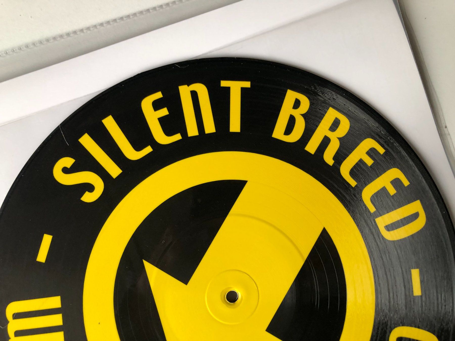 Dischi in vinile: Silent Breed – Usato da Aarwangen venduto da Jukebox3 5