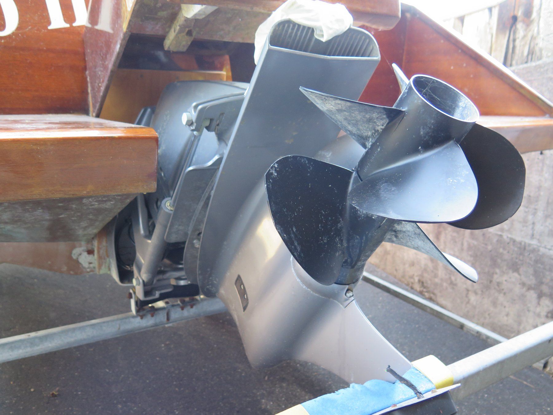 Boote: Boot + neuer Motor + Trailer – Gebraucht aus Meisterschwanden von Curriculum 3