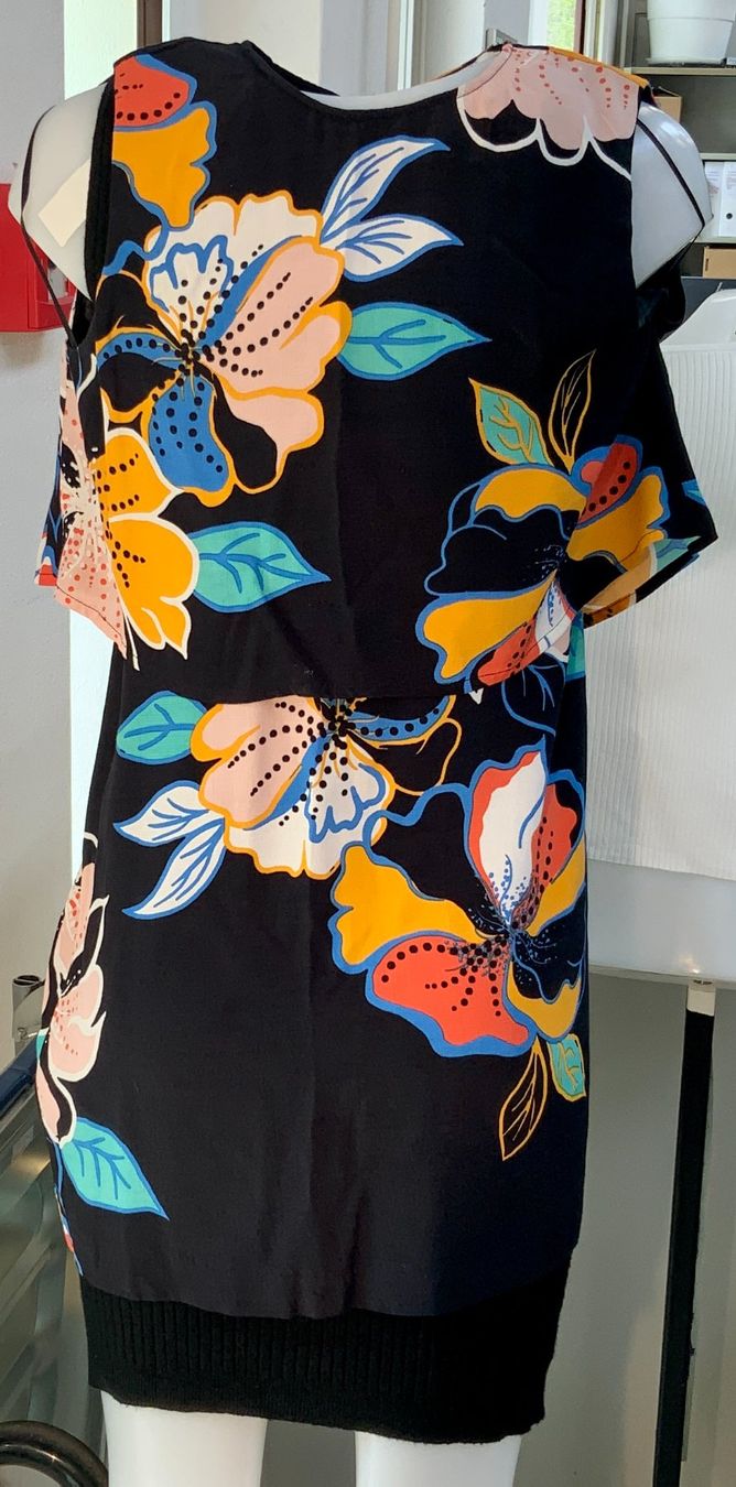 Kleider: Damen Sommerkleid – Gebraucht aus Zürich von Drahtzug 2