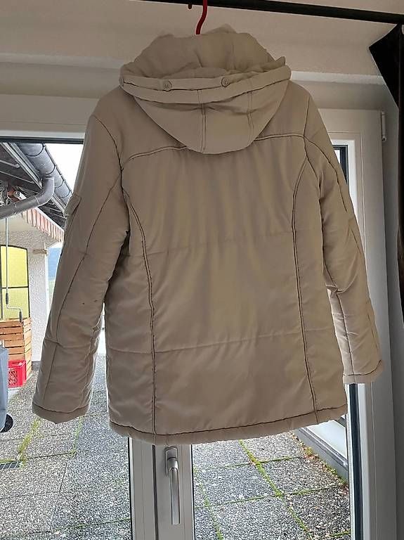 Jacken: Veste d'hiver – Gebraucht aus Chézard-St-Martin von mar_mv7g 1