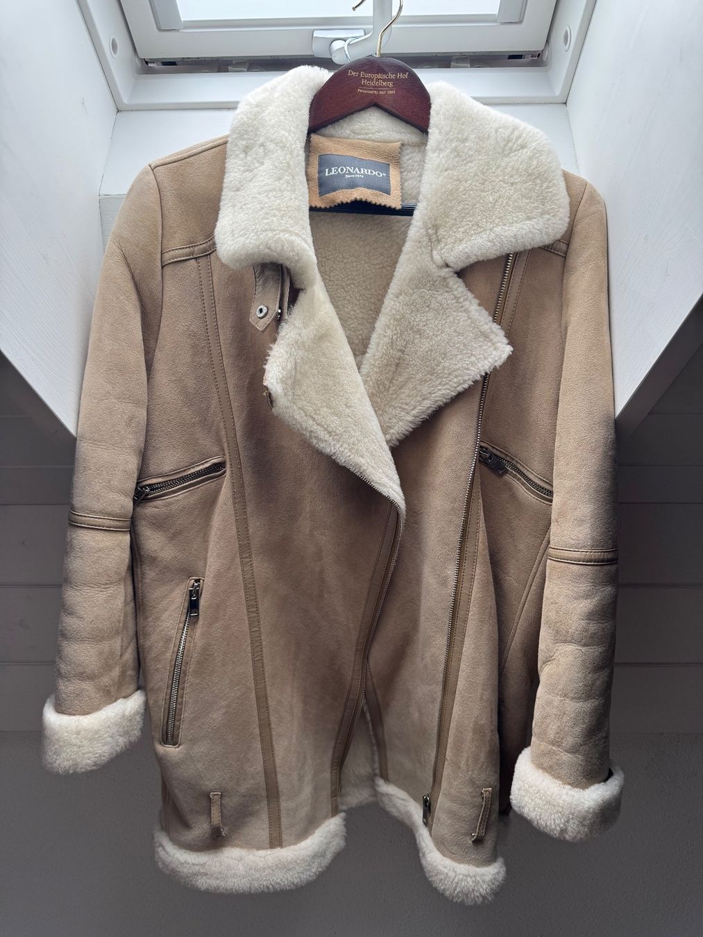 Cappotti: Lammfelljacke Leonardo Grösse F36 – Usato da Watt venduto da Conny_93
