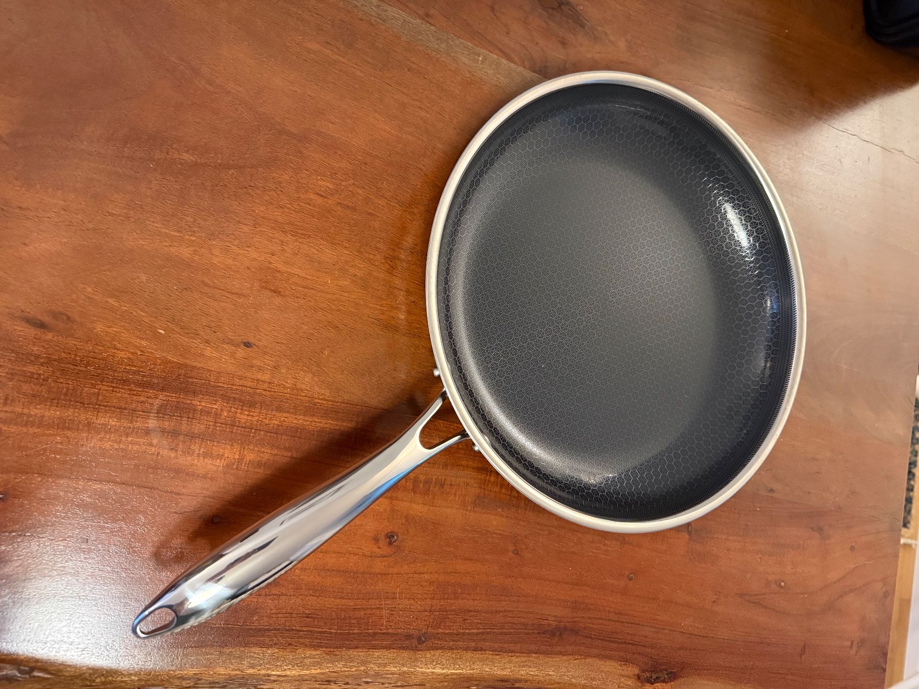 Pfannen: Hexclad 30cm pan – Gebraucht aus Zürich von etp_fl66 1