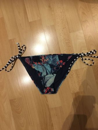 Bikini Hosen Roxy Gr. S. NEU!!!