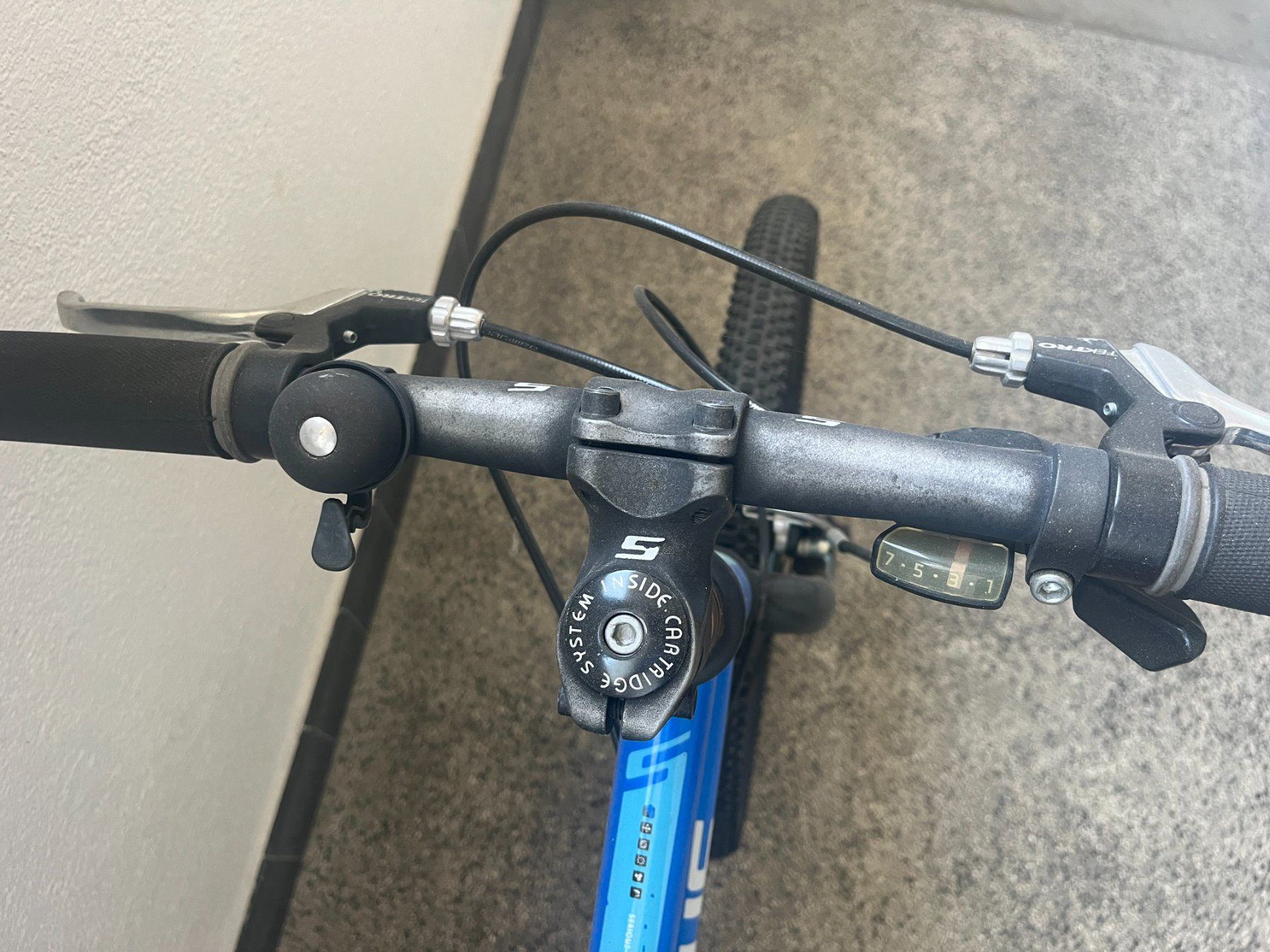 Velos: Vélo enfant 20'' – Gebraucht aus Nyon von colorrr 3