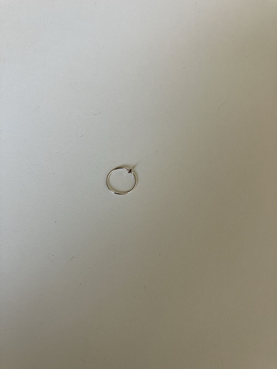 Piercingschmuck: Nasenpiercingring  Silber NEU der Stein ist violett – Neu und originalverpackt aus Schaffhausen von Simmel80