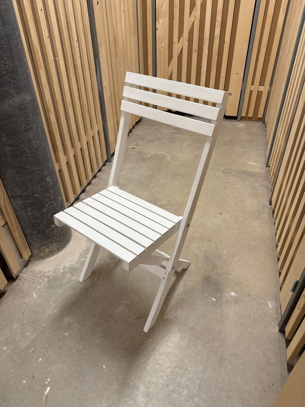 Pfister Set de table et chaises: Set table et 2 chaises – D'occasion à Genève par DesignGVA 1