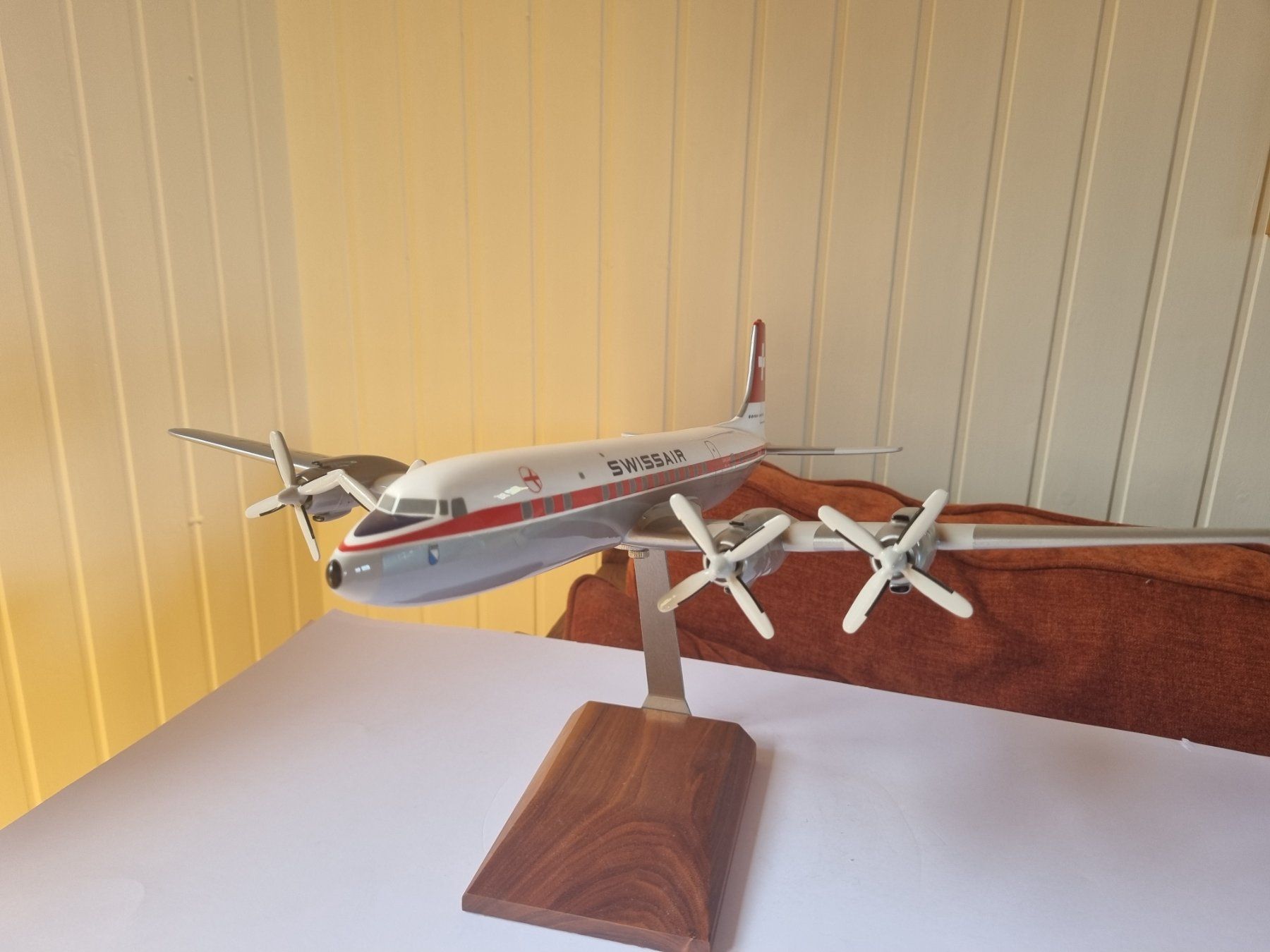Swissair Kit di modellismo & Modellini statici: Swissair DC-7-C, 1/72, Atlantic Models – Usato da Choëx venduto da aru_vs6m 3