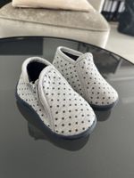 Chaussons bébé, taille 20, comme neuf