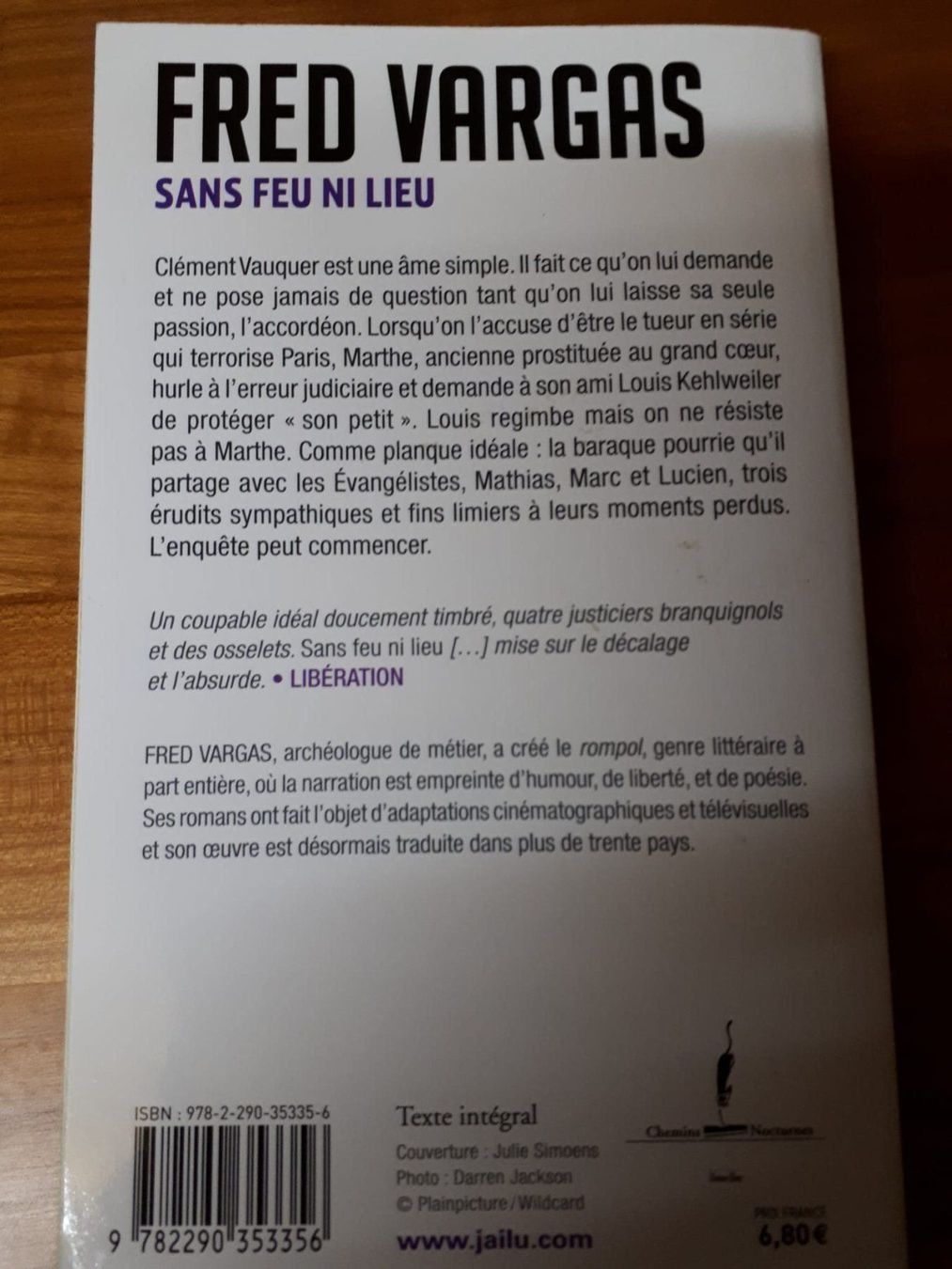Livres: Fred Vargas - Sans feu ni lieu – D'occasion à Oberdorf BL par BaldenEagle 1