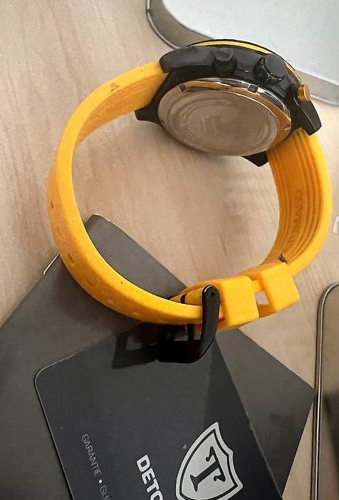 De Tomaso Orologi: De Tomaso Uhren mit Metall Box – Nuovo (secondo la descrizione) da Uhwiesen venduto da mic_kd6g 6